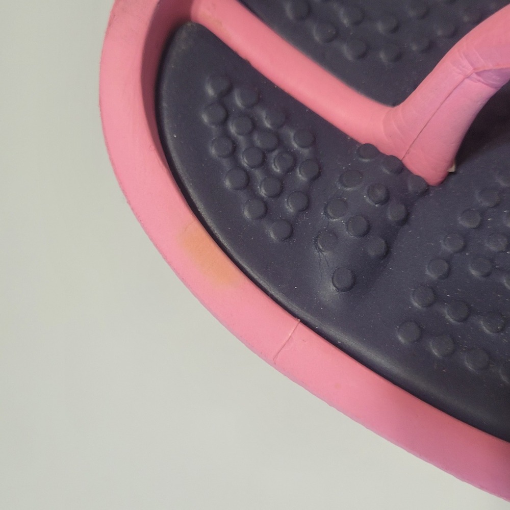 Crocs Athens Flip Flops Pink Navy Blue Women 8 Men 6 Thong Sandals - Picture 5 of 8